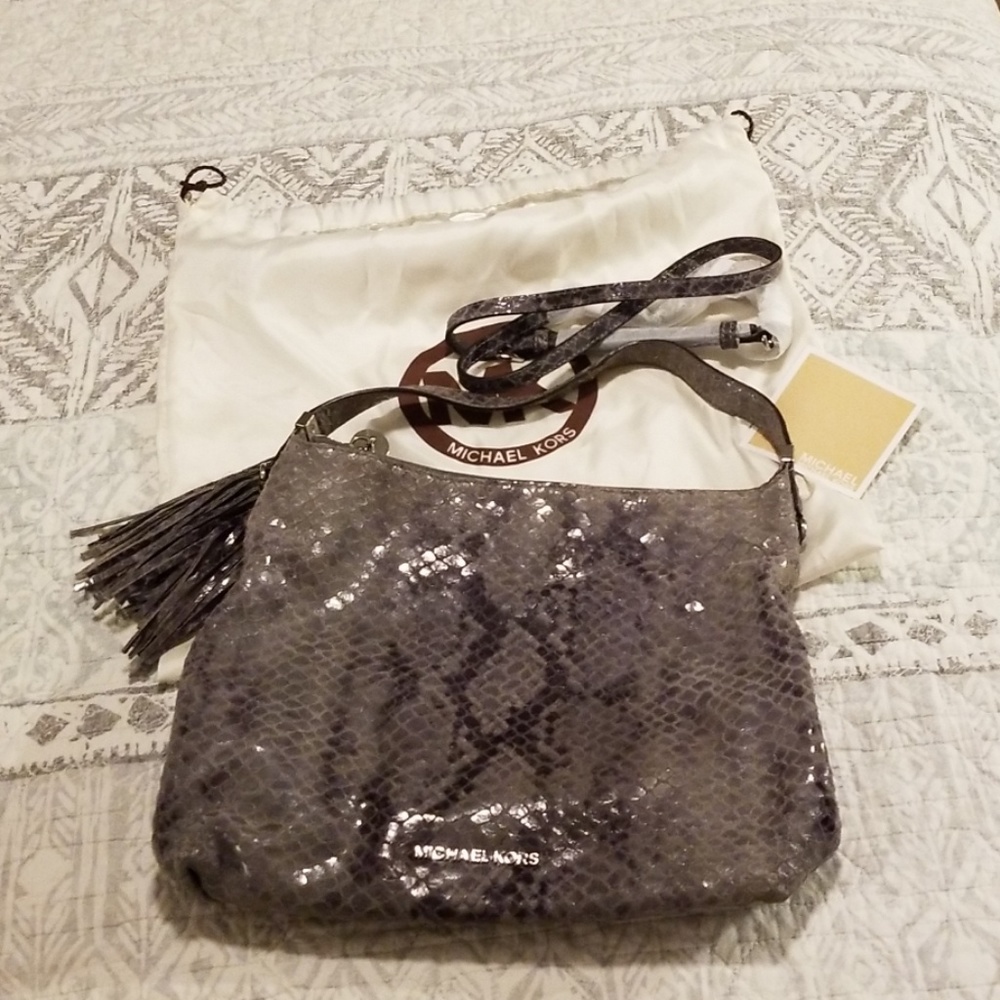 Grey snakeskin purse